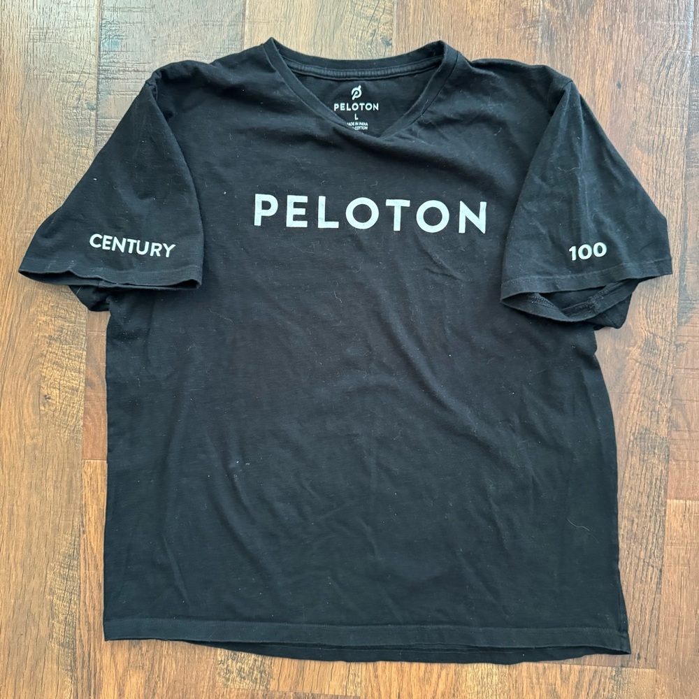 PELOTON black tee shirt, size L, unisex - Picture 2 of 7
